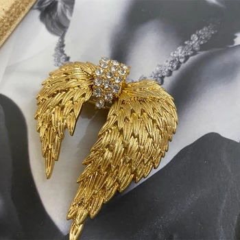 элегантная брошь-булавка для пальто с крылатыми рейнскими камнями золотого ангела для мужчин и женщин