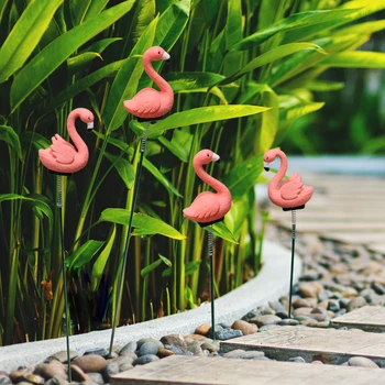 4 шт. / компл. Наружное украшение сада Имитация двора Животное Фламинго Ворс газона Вставка садовой карточки